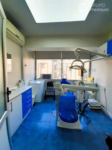 Centro Médico Odontológico Con 7 Privados En Venta Santiago