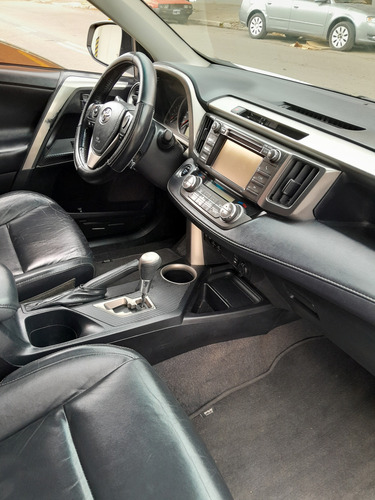 Toyota RAV4 2.5 4x4 6at