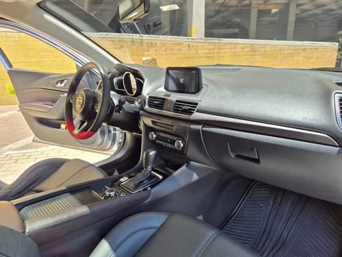 Mazda 3 2.0 Grand Touring Lx At