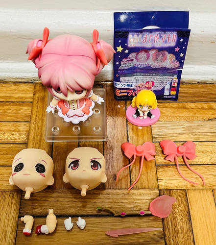 Lote / Set De 2 Figuras De Madoka Magica (Usado)