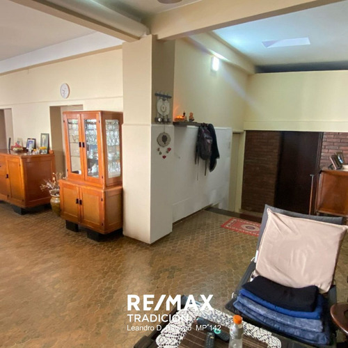 Casa En Venta 6 Amb Barranqueras