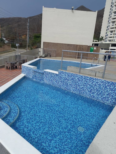 Imagen 10 de 10 de Townhouse En Venta Altos De Aricagua Mañongo Obra Gris Gavip