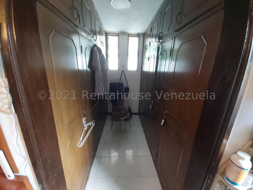 Imagen 19 de 21 de Casa En Venta Colinas De Bello Monte Mls #22-1533
