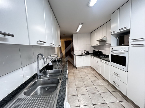 Departamento En Venta De 3 Dorm. En Las Condes