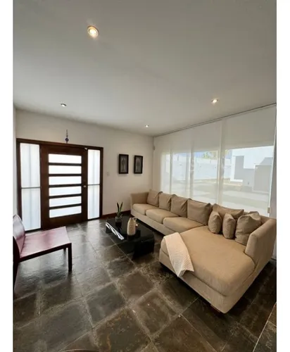 Vendo Casa 220me Pampatar 8963