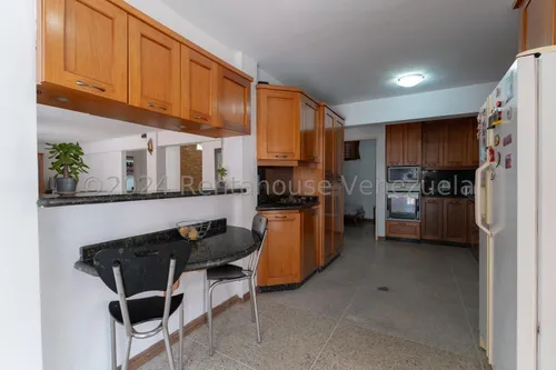 Bella Casa En La Boyera