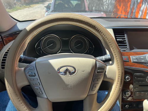 Infiniti QX80 5.6l Perfection 7 Pasajeros At