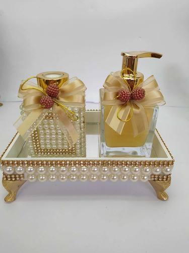 Imagem 1 de 6 de Kit Lavabo Banheiro Luxo Dourado Três Pecas Cubo Perolas