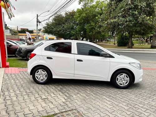 Imagem 3 de 15 de Chevrolet Onix 1.0 Mpfi Joy 8v Flex 4p Manual