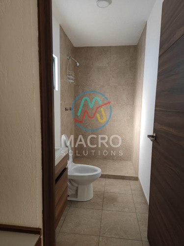 Casa En Renta En Fracc. Pedregal De Oaxtepec Con Alberca