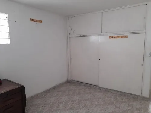 Casa En Venta En Calasanz. Cod V9872