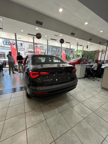 Imagen 4 de 24 de Fiat Cronos 2023 1.3 Gse Drive R