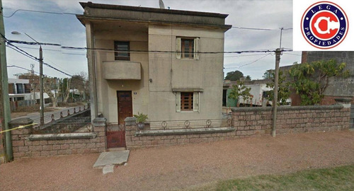 Imagen 2 de 14 de Lega Propiedades Vende Hermosa Residencia