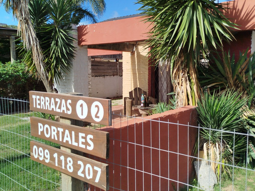Playa 1 Cuadra Fin De Semana $4900 Enero 135 Dolares A Dos Del Superdevoto Rambla 2 Baños