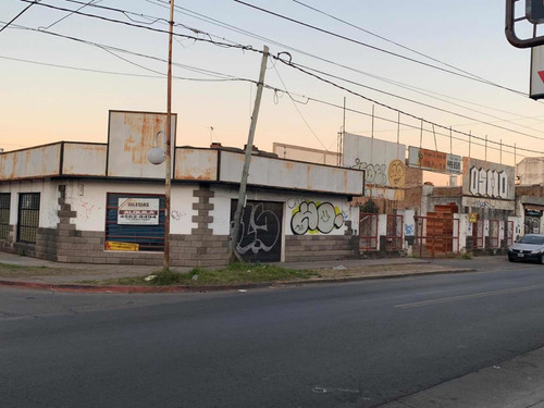Local Comercial Ideal Corralón De Materiales