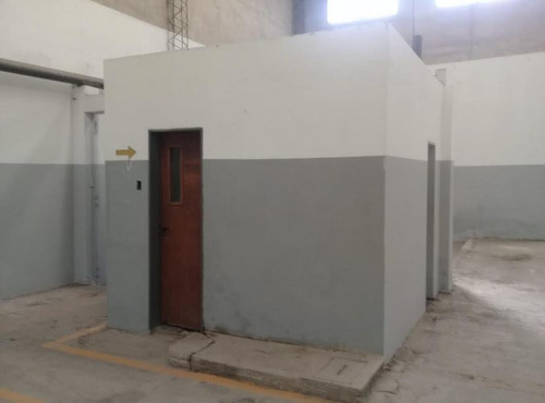 Imagen 5 de 17 de Depósito - Villa Ballester