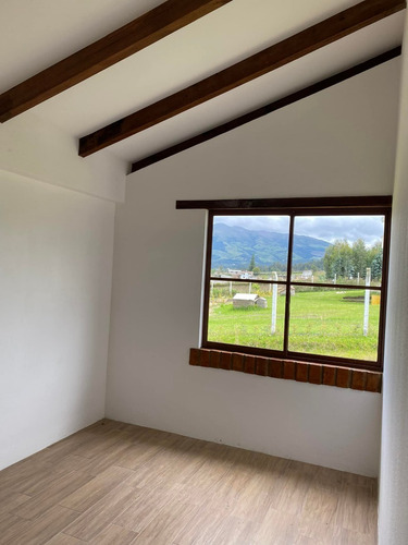 Imagen 7 de 15 de Casa En Ayora, Cayambe $45000 Negociables