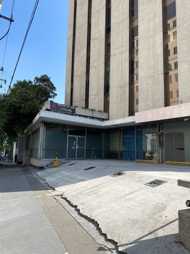 Local En Renta Calz. Ingenieros Militares