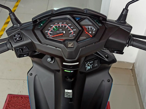 Imagen 19 de 19 de Honda Dio Dlx