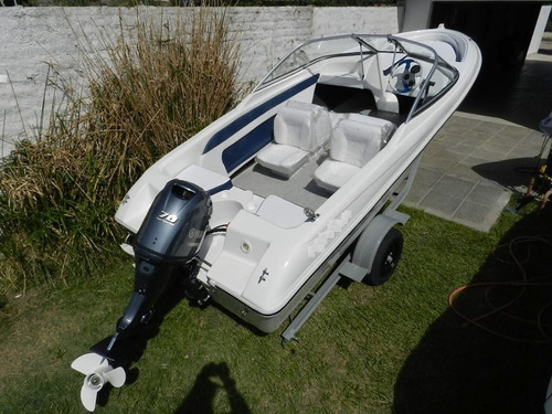 Lancha Open 4, 8 Mts De Lujo Con Yamaha 70 Hp 4tiempos E