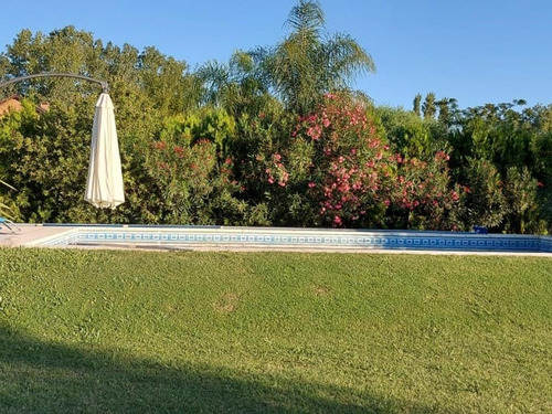 Casa Chalet En Venta En Alamo Alto, Escobar, G.b.a. Zona Norte
