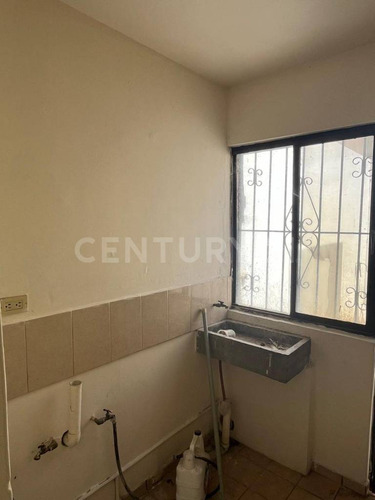 Se Renta Casa Semiamueblada Col. Villa California, Cajeme, Sonora