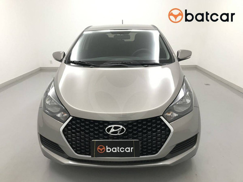 Imagem 6 de 15 de Hyundai Hb20 1.0 Comfort Plus 12v Flex 4p Manual