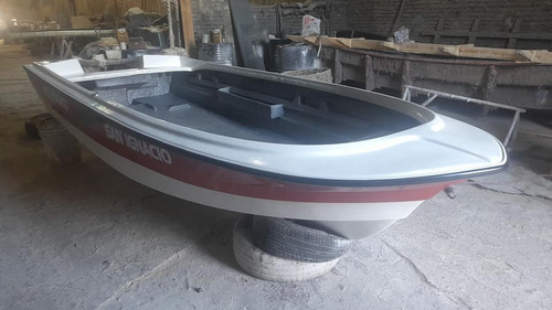 Lancha Pescadora Pequeña 400 Base $ 1.900.000