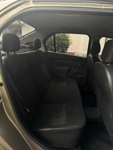 Renault Logan 1.6 Expression