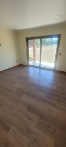 Casa Nueva De 3d-2b En El Condominio Country Pucón