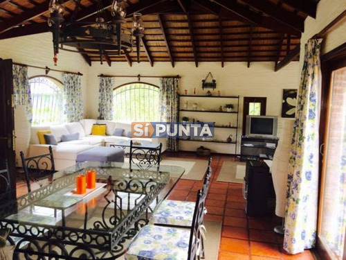 Imagen 3 de 10 de Casa En Rincón Del Indio, 3 Dormitorios En Alquiler