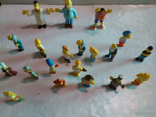 Muñecos Simpson. Lote X 20 Grandes Y Chicos. 