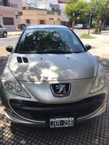 Peugeot 207 1.4 Sedan Xs