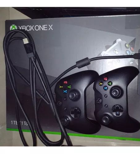 Kit com 2 jogos para Xbox One em mídia física