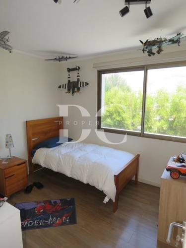 Casa En Venta De 3 Dorm. En Colina Chicureo Chamisero