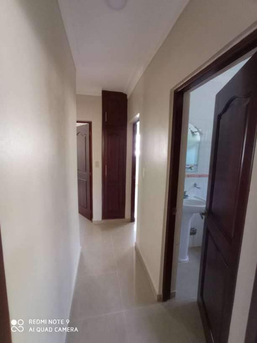 Vende Está Hermosa Vivienda De 1 Nivel Ubicada En Gurabo Con