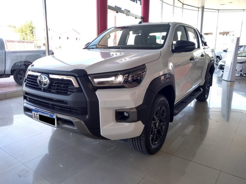 Toyota Hilux 2.8 Cd Srx 177cv 4x4 At