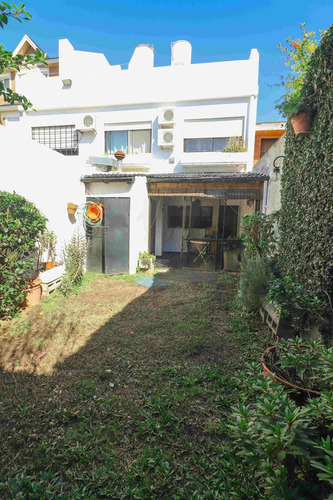 Imagen 12 de 30 de Venta Casa Triplex Villa Urquiza R - Jardin + Coch