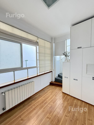 Venta. Departamento Planta Alta De 3 Dormitorios Con Terraza