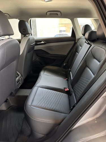 Imagen 19 de 25 de Volkswagen Taos 1.4 250tsi Comfortline Automatica 2023 Vw 33