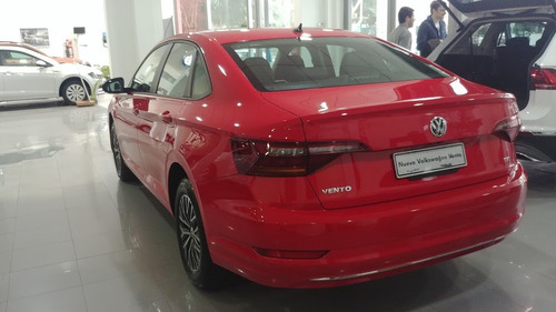 Volkswagen Vento 1.4 Higline 150cv At Ec