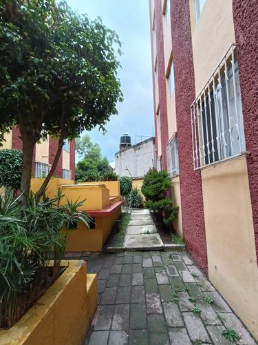 Departamento En Venta En San Pablo Tepetlapa, Coyoacán Calle Hidalgo, C.p. 04390