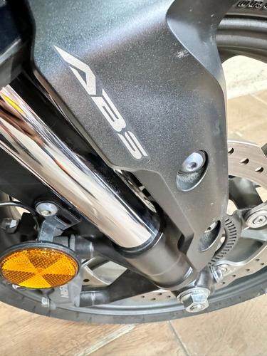 Honda Cb300 Abs, Prácticamente Nueva, 5800 Millas Originales