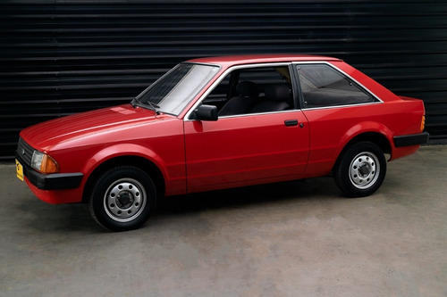 Imagem 6 de 12 de 1985 Ford Escort L