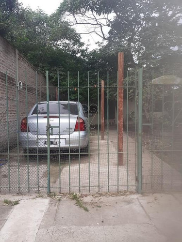 Imagen 2 de 7 de Casa A Refaccionar De 3 Ambientes En Venta - Hurlingham