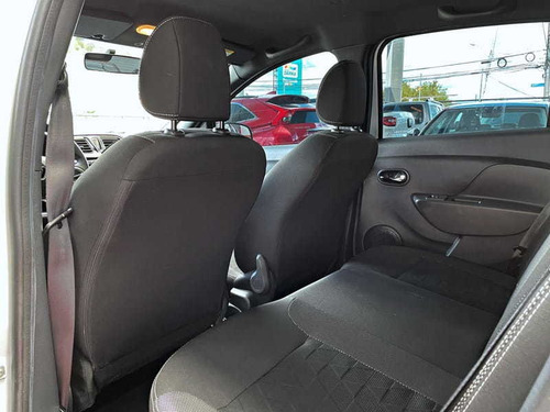 Imagem 10 de 11 de Renault Sandero Gt Line/rlin Flex 1.0 12v 5p 2022