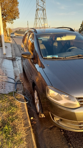Imagen 5 de 11 de Volkswagen Suran 2013 1.6 Trendline