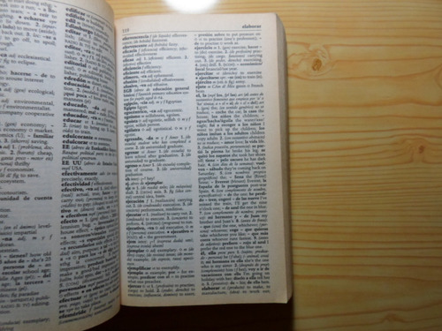 Imagen 3 de 3 de Lorousse Diccionario Pocket Español Ingles - Larousse