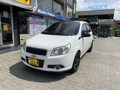Chevrolet Aveo 1.6 Emotion Mt 4x2 2012