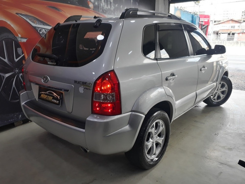 Imagem 4 de 9 de Hyundai Tucson 2016 2.0 Gls 4x2 Flex Aut. 5p